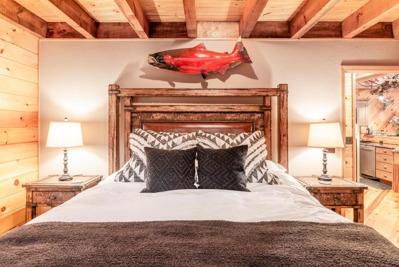 Iron Mountain Lodge - Beautiful Cabin With Forest & Mountain Views! Butler Kültér fotó