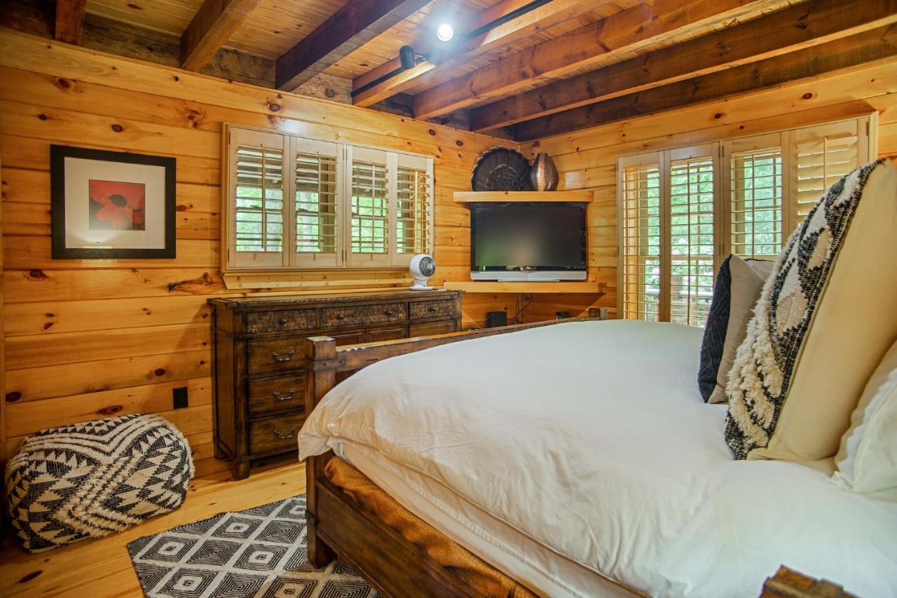 Iron Mountain Lodge - Beautiful Cabin With Forest & Mountain Views! Butler Kültér fotó