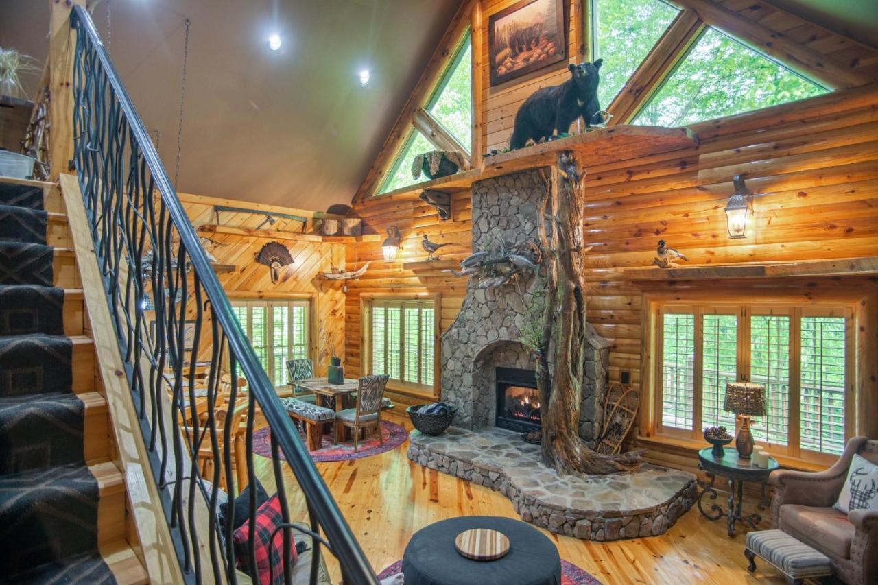 Iron Mountain Lodge - Beautiful Cabin With Forest & Mountain Views! Butler Kültér fotó